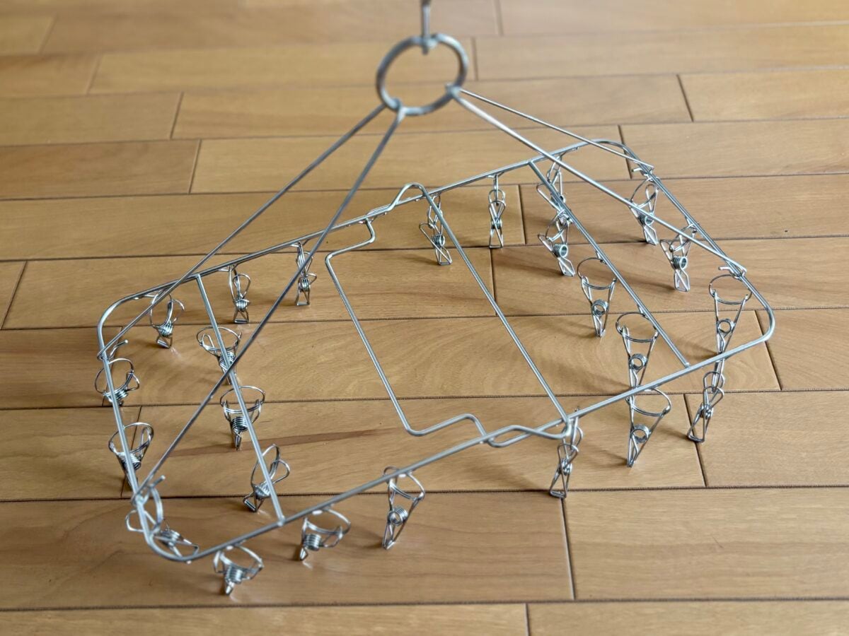 これ本当にダイソー！？ハンガー＆ハンガーラックで省スペース収納！