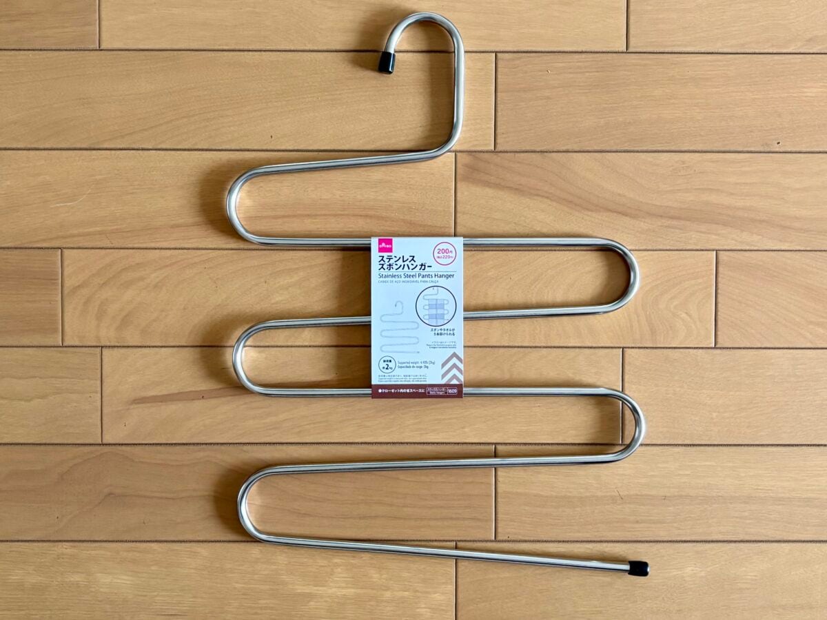 これ本当にダイソー！？ハンガー＆ハンガーラックで省スペース収納！