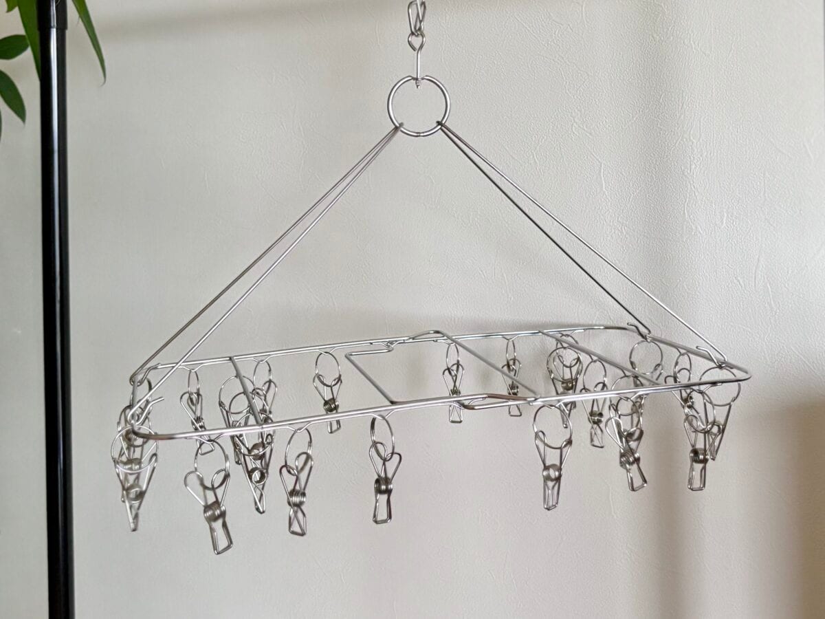 これ本当にダイソー！？ハンガー＆ハンガーラックで省スペース収納！