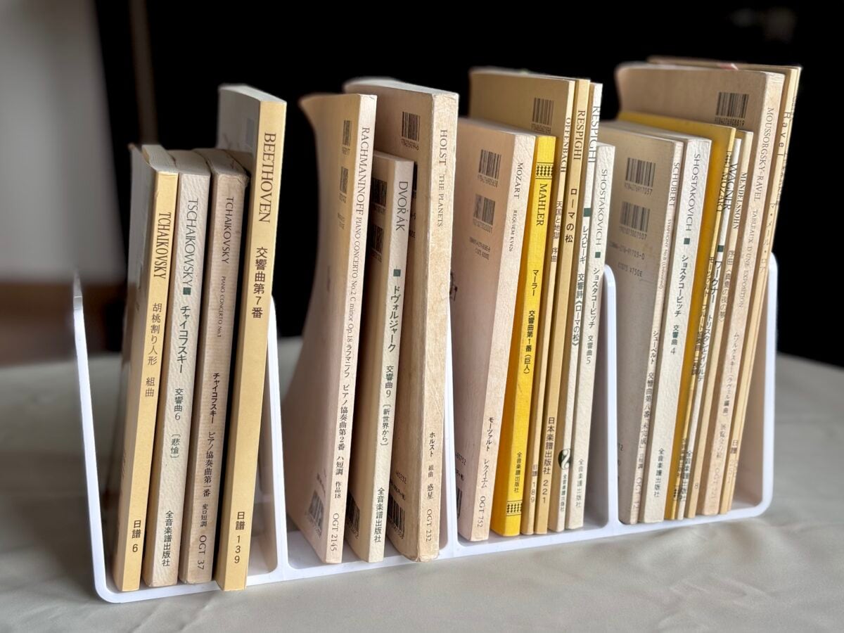 【ダイソー】ブックスタンドが凄いってウワサ♡見せる収納から意外な活用法も