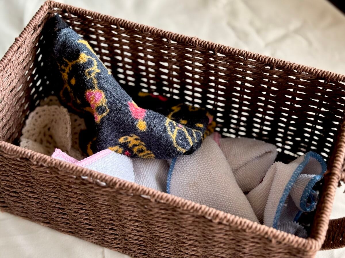 【ダイソー】ブックスタンドが凄いってウワサ♡見せる収納から意外な活用法も