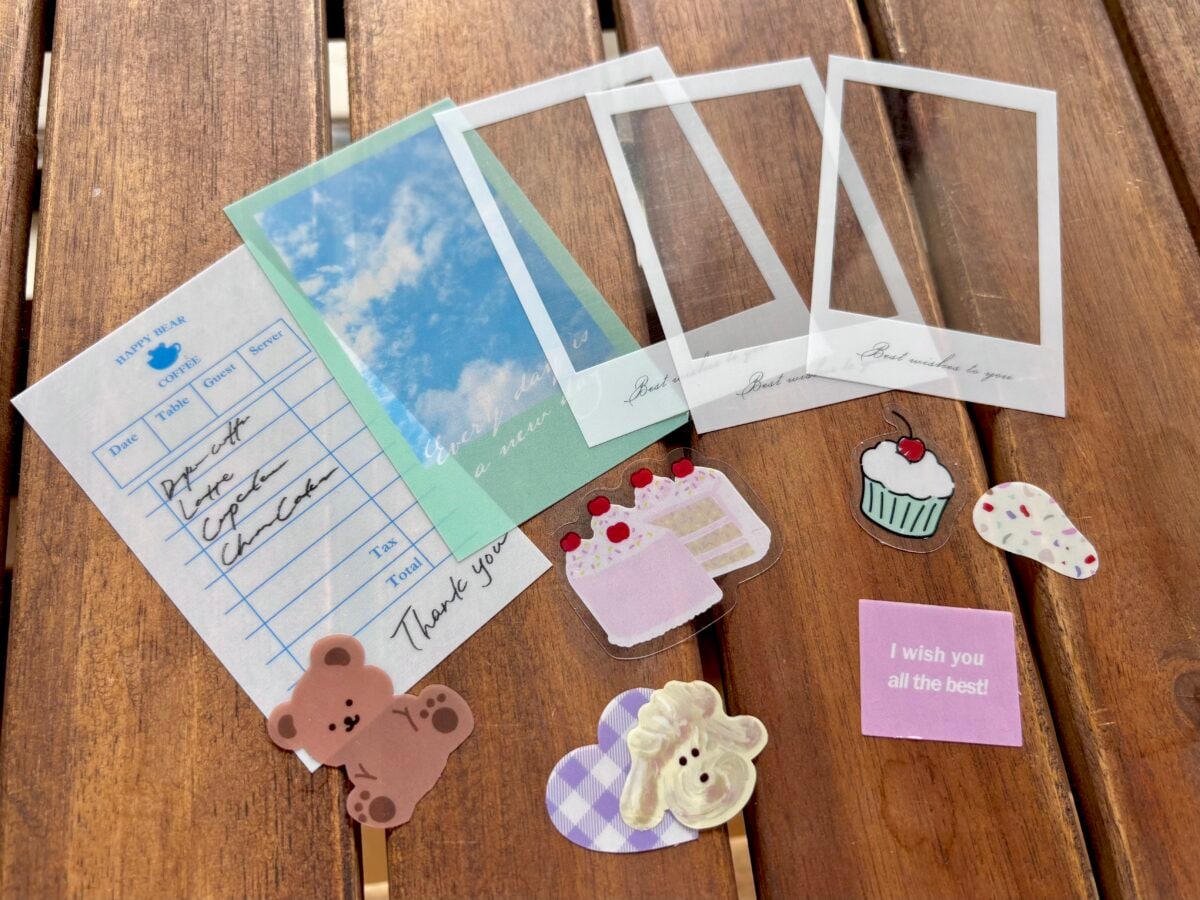 【ダイソー】はシールの宝庫！かわいい名前シールやおしゃれホログラムも♡