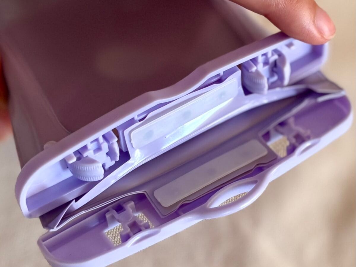 【ダイソー】スマホショルダーが可愛すぎ♡長さやシートの形状も徹底比較!