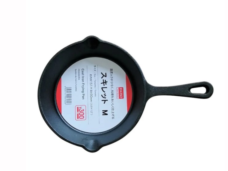 【ダイソー】スキレット徹底解説！IHでもOK？シーズニングって何？