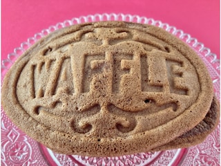 「クリーム欲が満たされる！」「満足度高し！」【ファミマ】ふわっふわのクリームワッフル