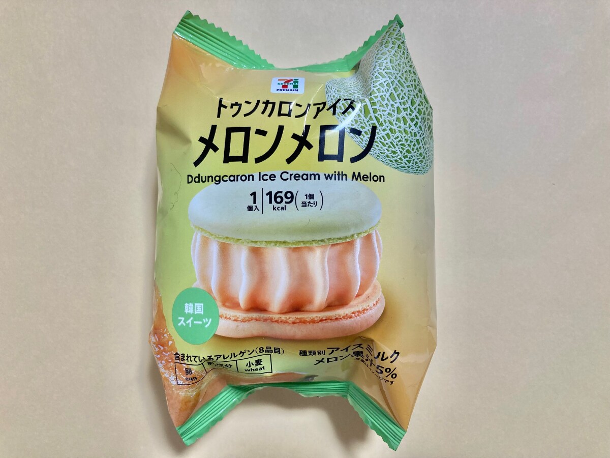 「頬張るの幸せ!」「メロンソースが最高!」【セブン】見た目も可愛い新作アイス