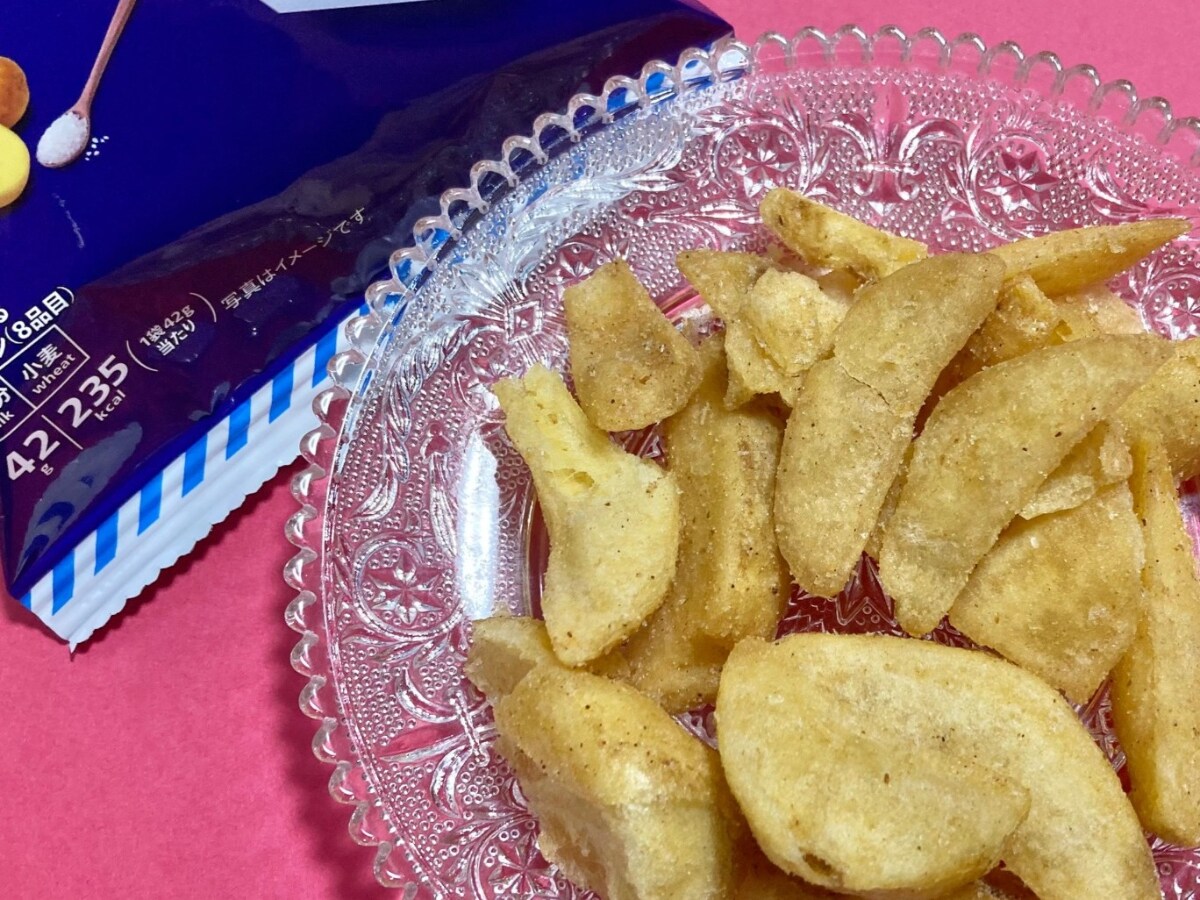 「ポテトスナック界隈で最強！」「口の中刺さるけど美味しい」【セブン】ザクザク食感のフレンチポテト