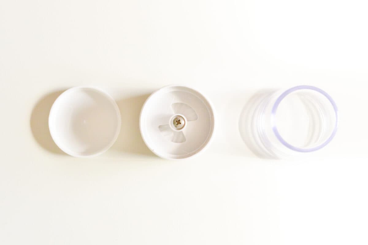 ダイソーの調味料入れがおすすめ!便利なワンタッチやキャンプ用も紹介