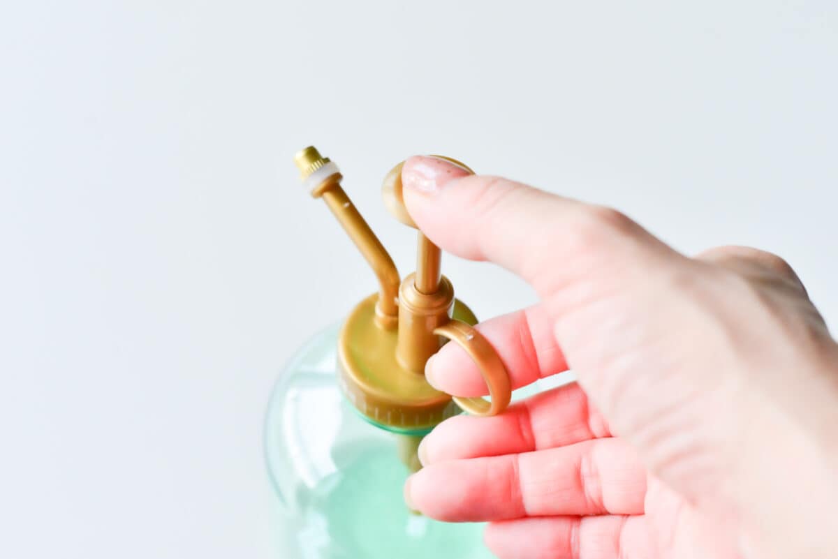 ダイソーのスプレーボトルおすすめ5選|園芸用やスキンケア用などを厳選