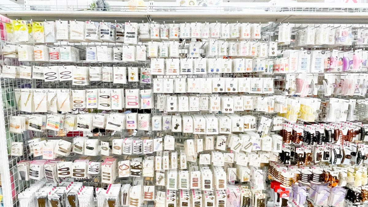 ダイソーのヘアクリップおすすめ7選|かわいいミニや大きいものも紹介