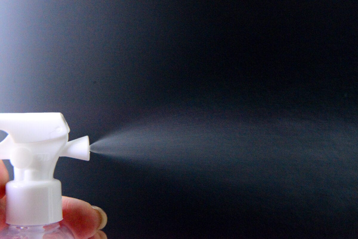 ダイソーのスプレーボトルおすすめ5選|園芸用やスキンケア用などを厳選