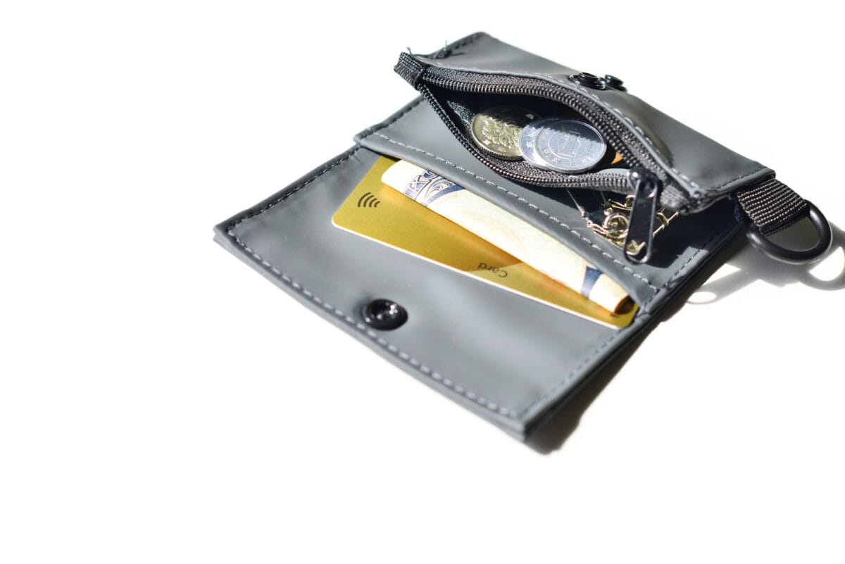 ダイソーの財布はマジで使える!おしゃれな厳選6種の魅力を徹底解説