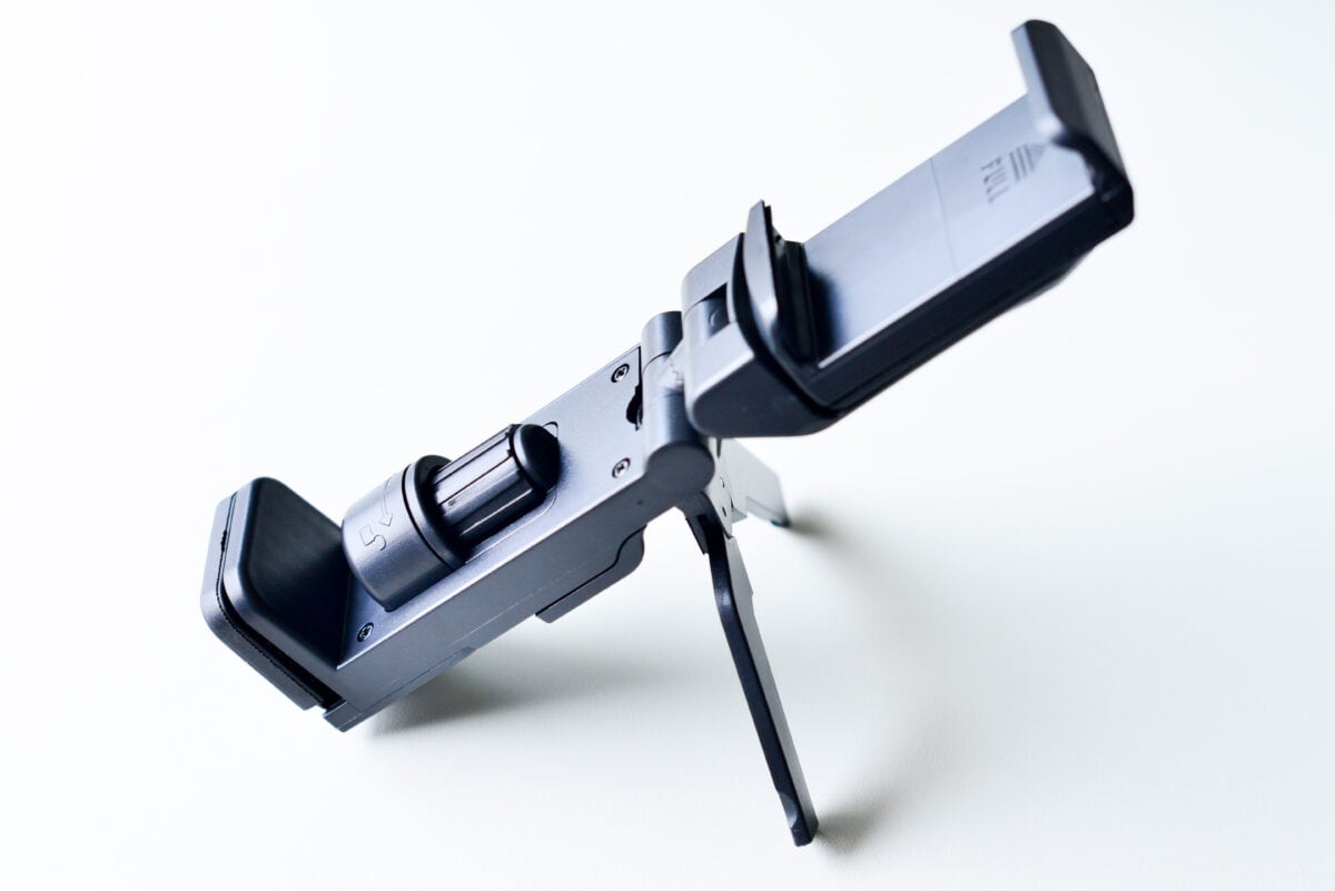 【ダイソー】スマホスタンドおすすめ6選！買って正解はコレ