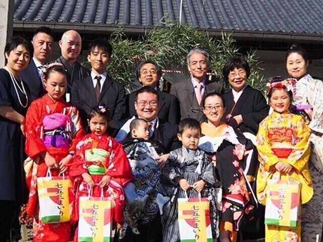 病気の改善につながるようにと立ち上げた「ピットホプキンス友の会」。自身が医師であることを生かし、病気の解明と治療をめざして【体験談】
