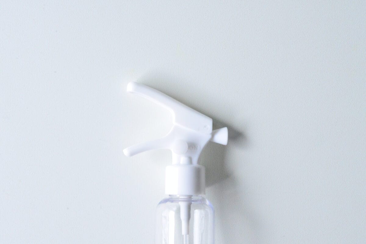 ダイソーのスプレーボトルおすすめ5選|園芸用やスキンケア用などを厳選