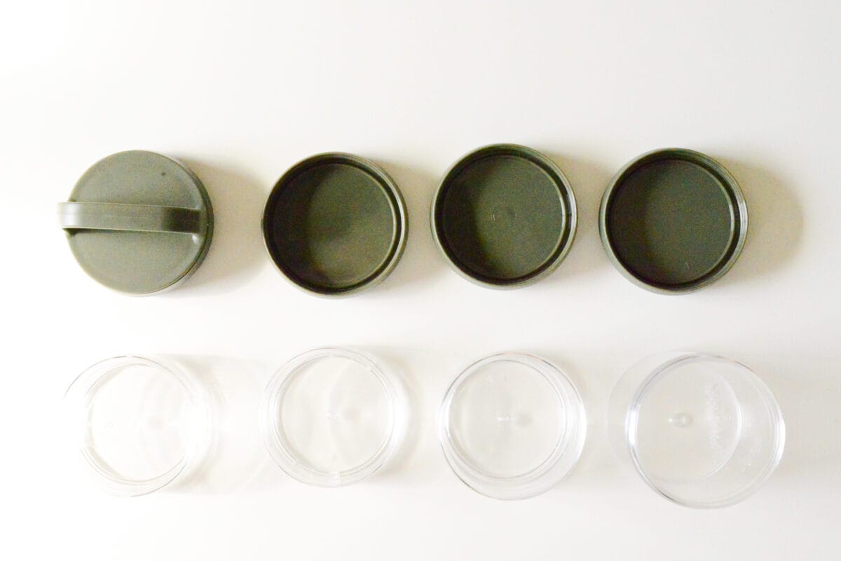 ダイソーの調味料入れがおすすめ!便利なワンタッチやキャンプ用も紹介