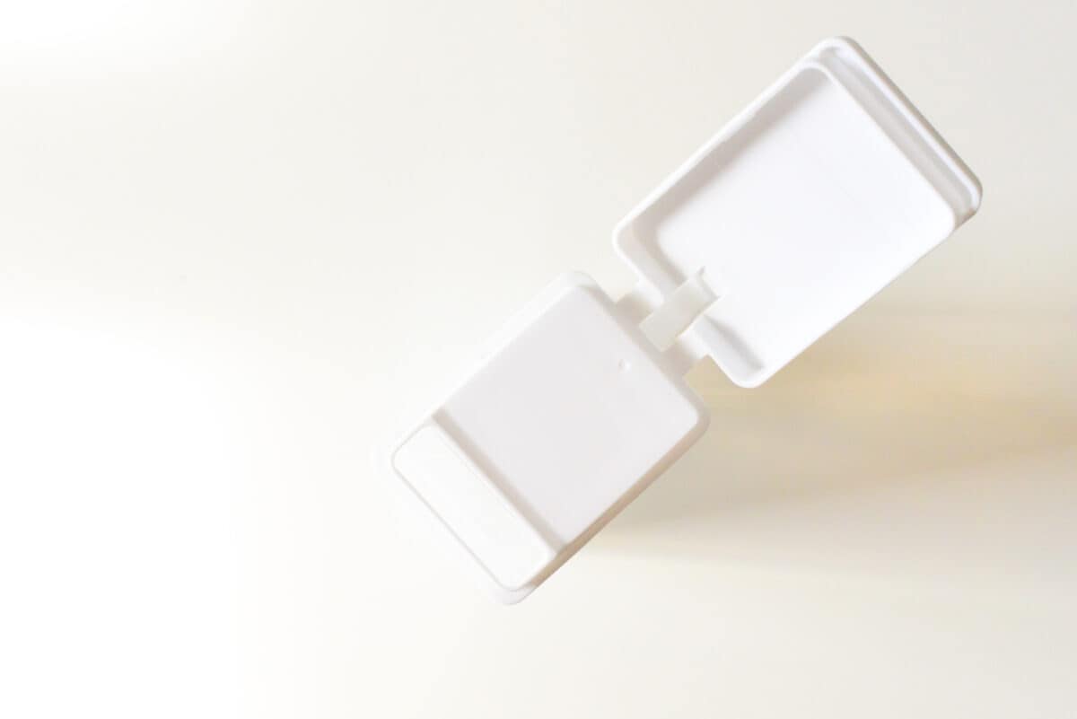 ダイソーの調味料入れがおすすめ!便利なワンタッチやキャンプ用も紹介