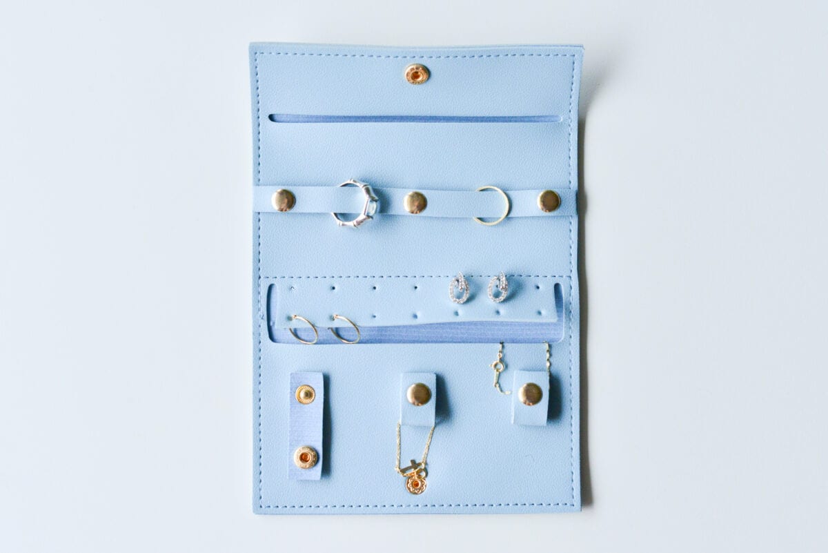 【ダイソー】アクセサリーケースが優秀！透明引き出しを使ったものも紹介