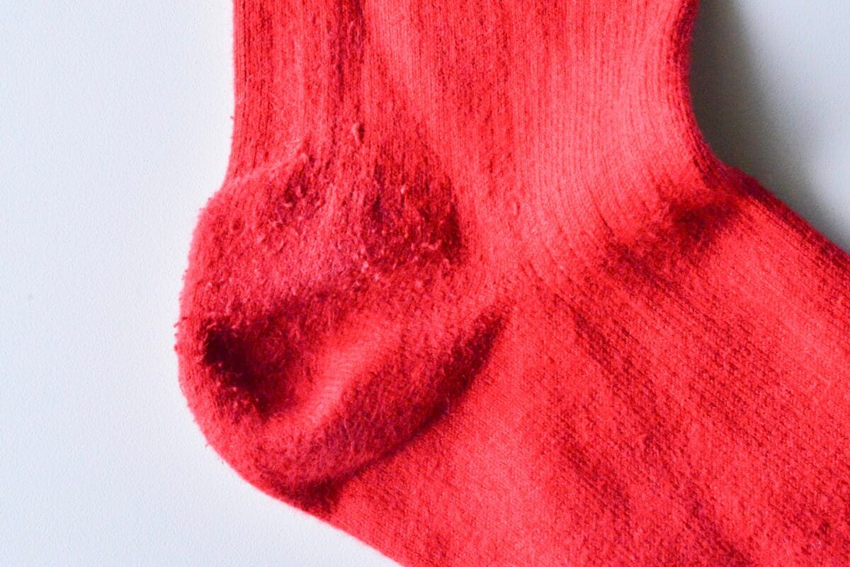 ダイソーのT字毛玉取りが超優秀！電動との比較も