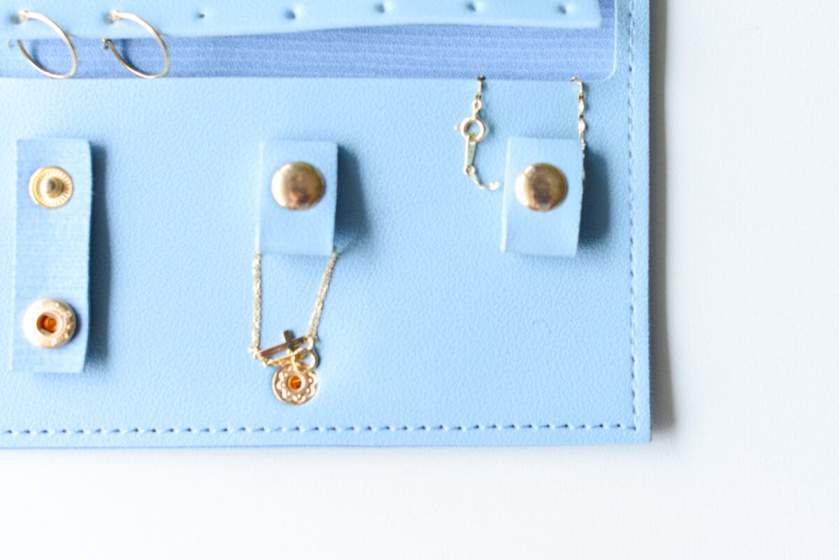 【ダイソー】アクセサリーケースが優秀！透明引き出しを使ったものも紹介