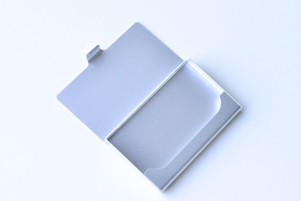 100均のカードケースおすすめ9選！薄型などの使いやすい商品を厳選