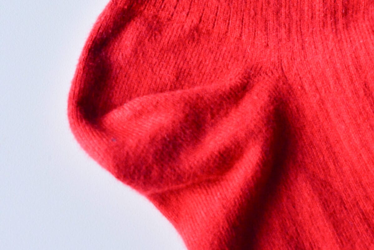 ダイソーのT字毛玉取りが超優秀！電動との比較も