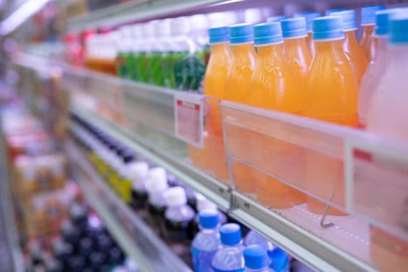 「体にいいと思ってた」実は腸を荒らす“要注意な飲み物”の正体。スーパーやコンビニで普通に売ってる