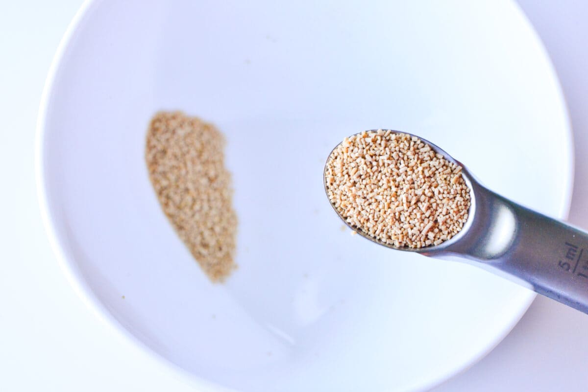 ダイソーの調味料入れがおすすめ!便利なワンタッチやキャンプ用も紹介