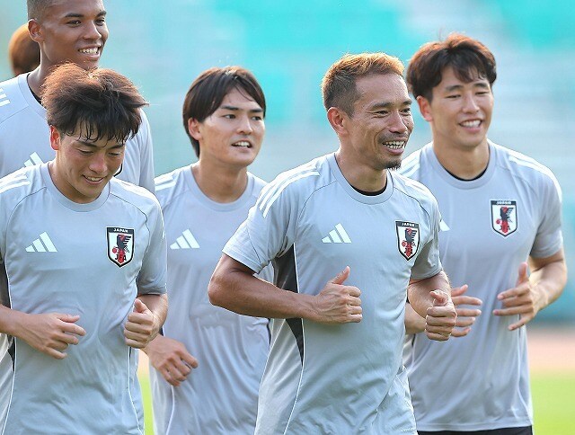「めちゃくちゃ面白い紹介方法」実は繋がりが――日本代表メンバー相関図が大好評!「ゴルフとサウナの情報は…笑」【E-1】