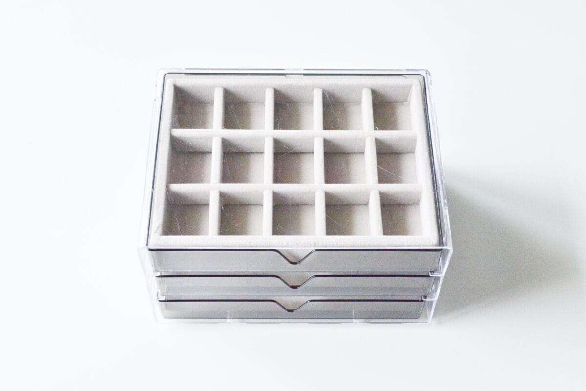 【ダイソー】アクセサリーケースが優秀!透明引き出しを使ったものも紹介