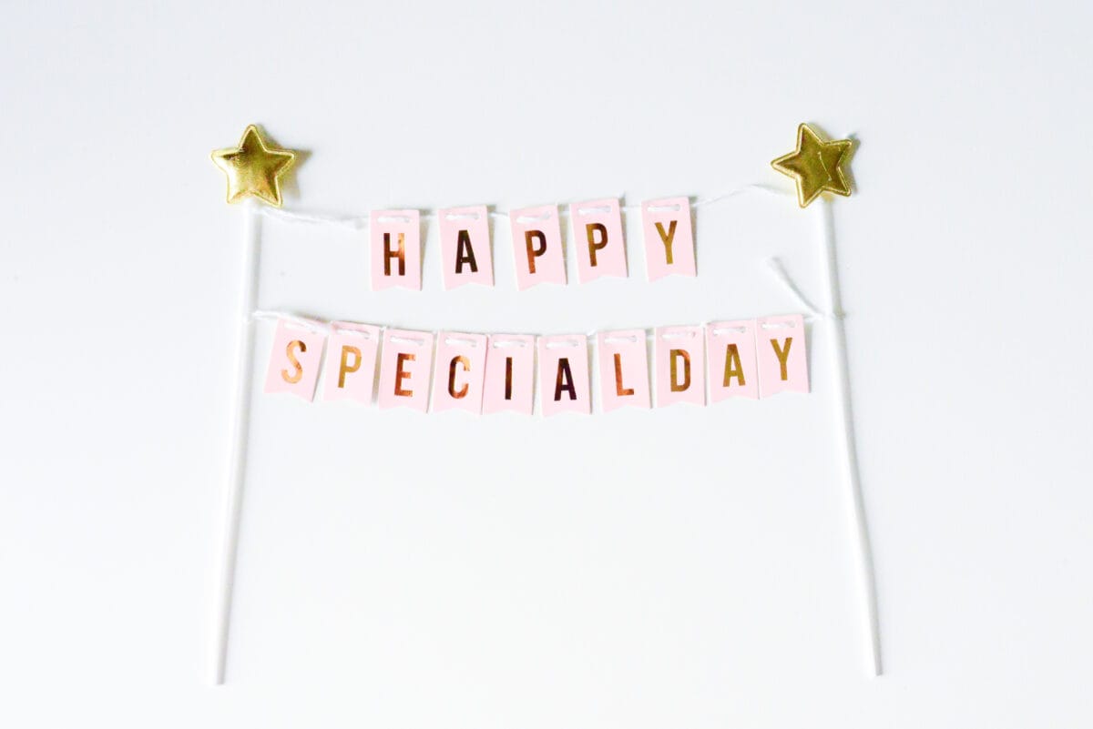 セリアで誕生日の飾り付けは完結!100均のおすすめアイテム12選