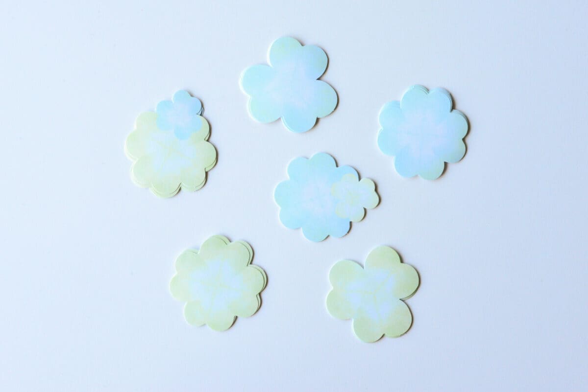 ダイソーのメッセージカードおしゃれな7選!色紙用のシール付きも紹介