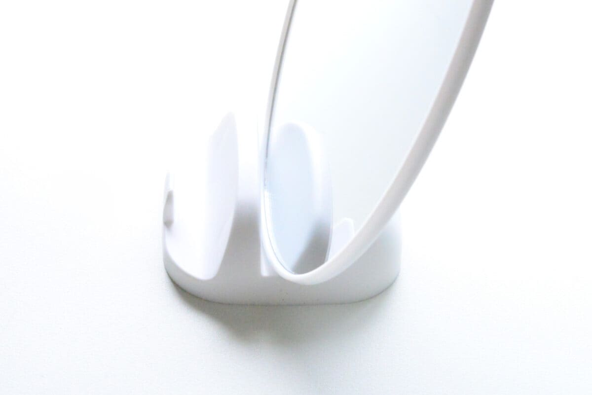 【ダイソー】スマホスタンドおすすめ6選!買って正解はコレ