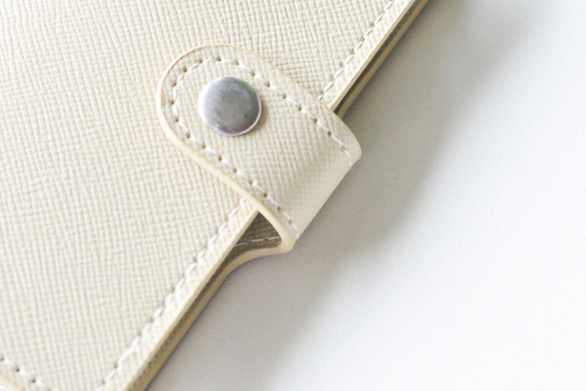 100均のカードケースおすすめ9選！薄型などの使いやすい商品を厳選