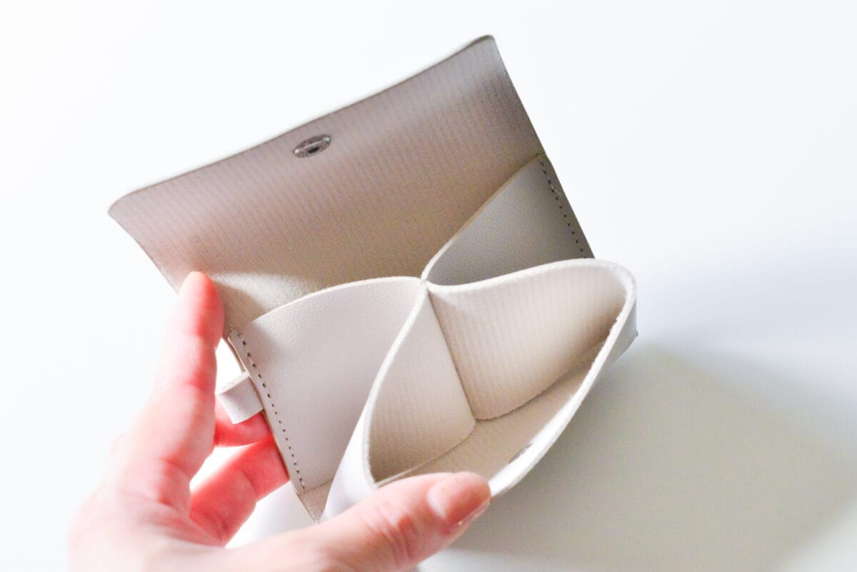 ダイソーの財布はマジで使える!おしゃれな厳選6種の魅力を徹底解説