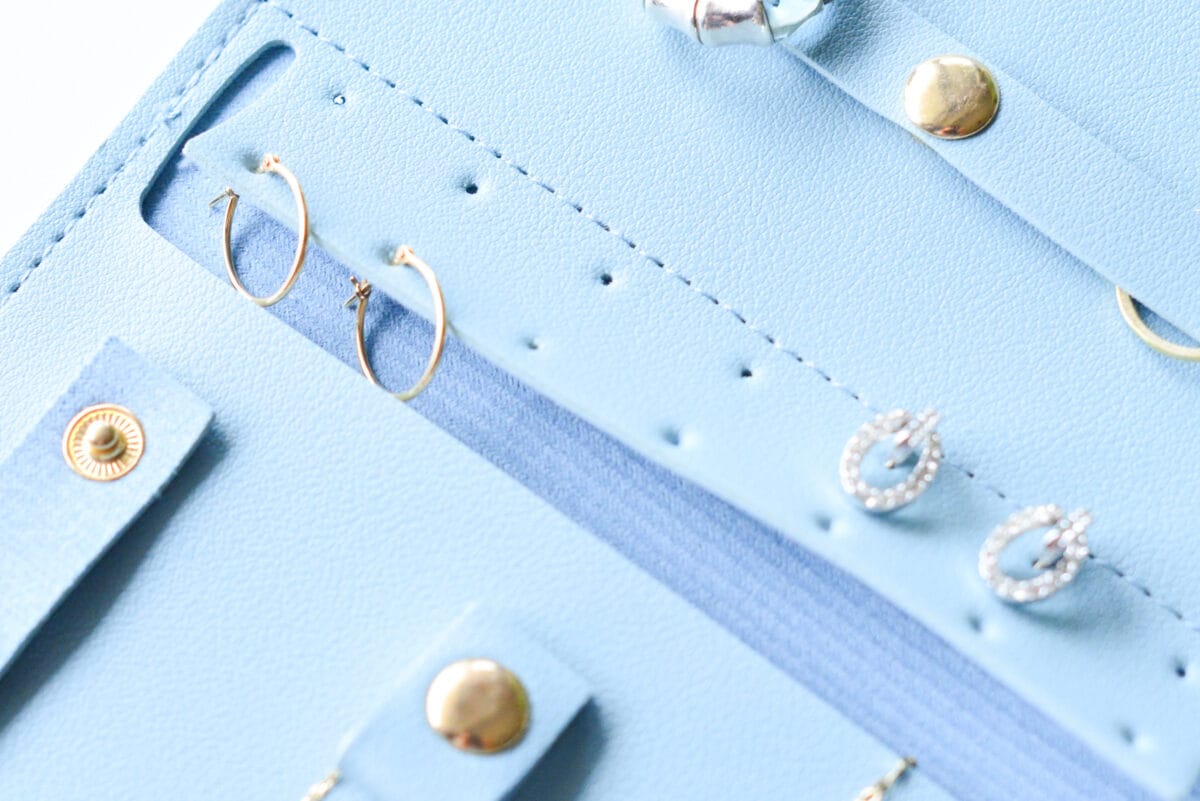 【ダイソー】アクセサリーケースが優秀！透明引き出しを使ったものも紹介