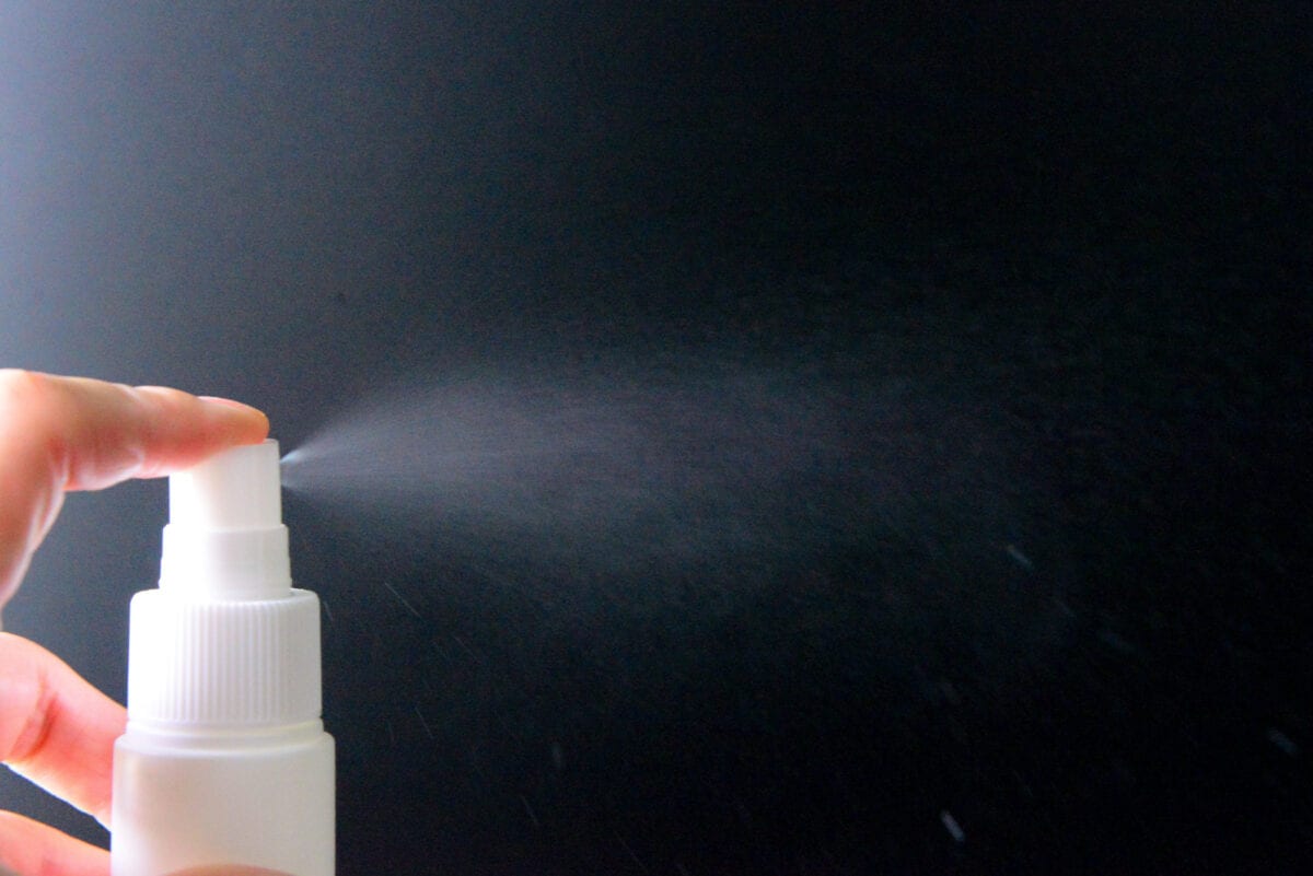 ダイソーのスプレーボトルおすすめ5選|園芸用やスキンケア用などを厳選