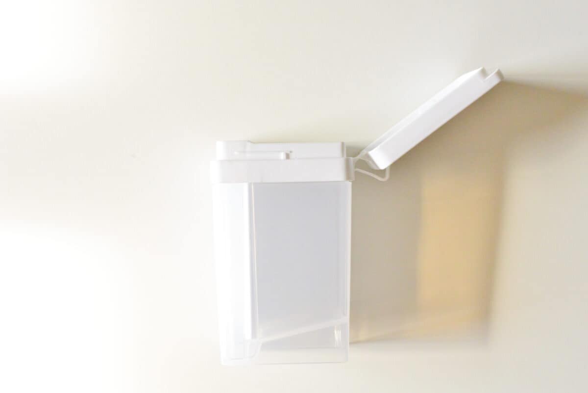 ダイソーの調味料入れがおすすめ!便利なワンタッチやキャンプ用も紹介