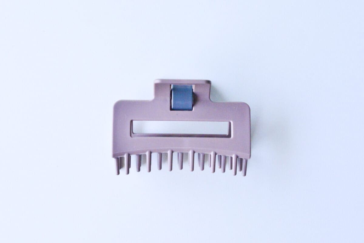 ダイソーのヘアクリップおすすめ7選｜かわいいミニや大きいものも紹介
