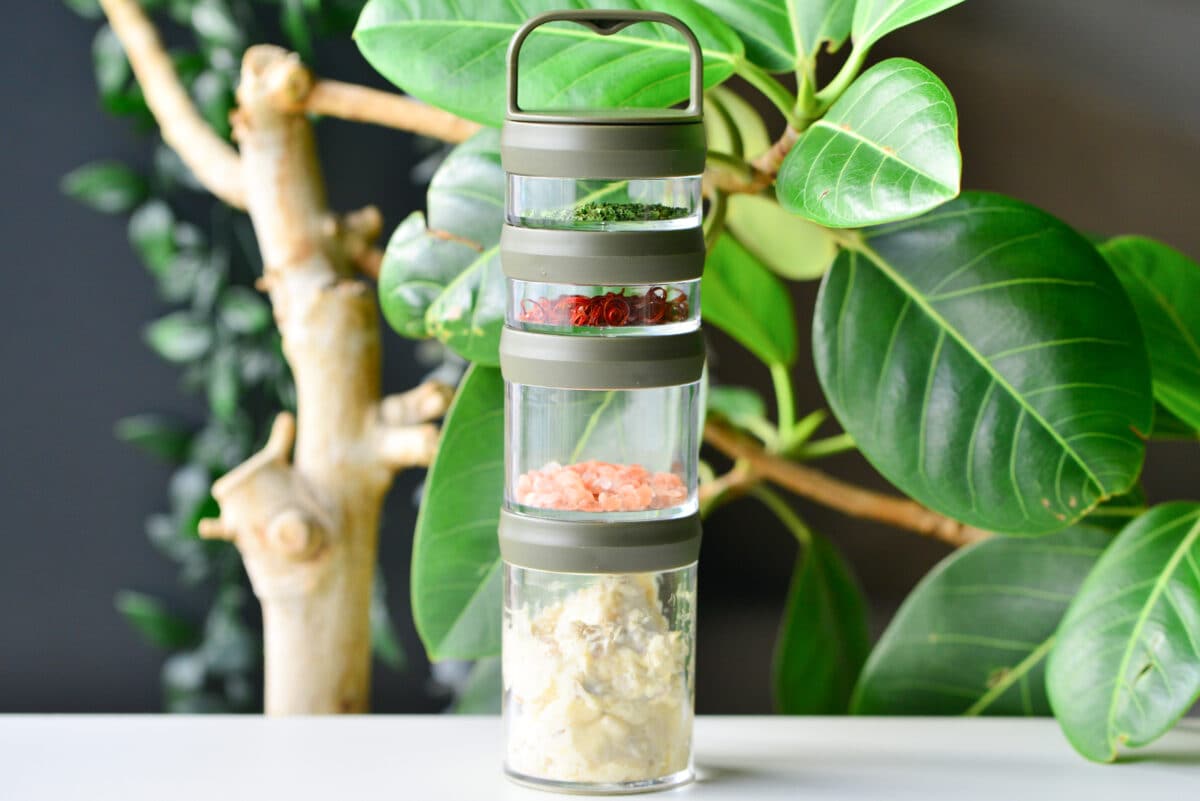 ダイソーの調味料入れがおすすめ!便利なワンタッチやキャンプ用も紹介