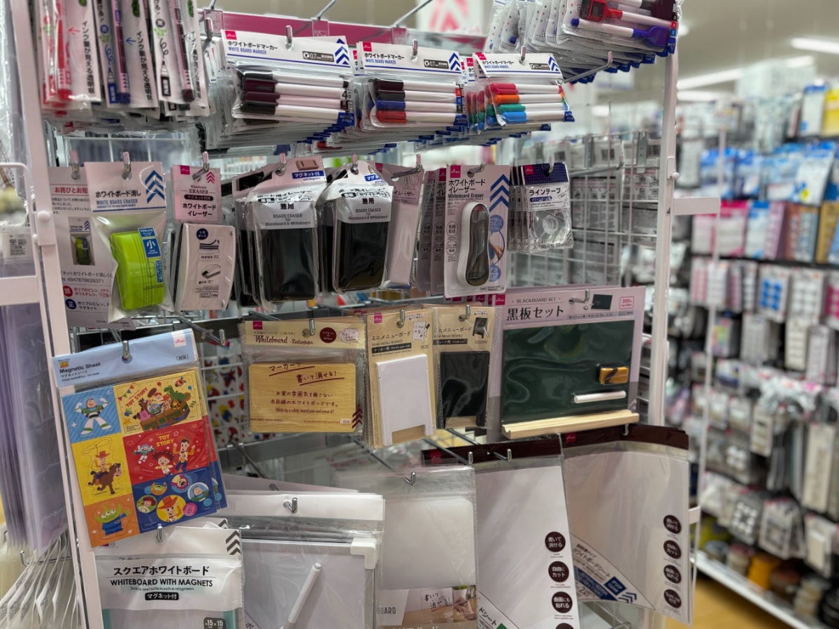 【ダイソー】ホワイトボードのおすすめ5選|大きいタイプやおしゃれな商品も紹介