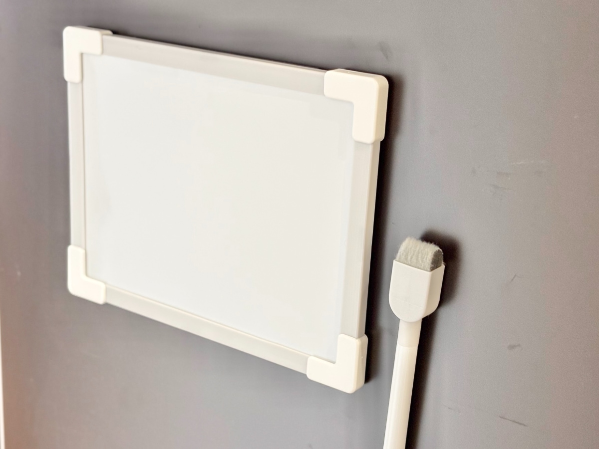 【ダイソー】ホワイトボードのおすすめ5選|大きいタイプやおしゃれな商品も紹介