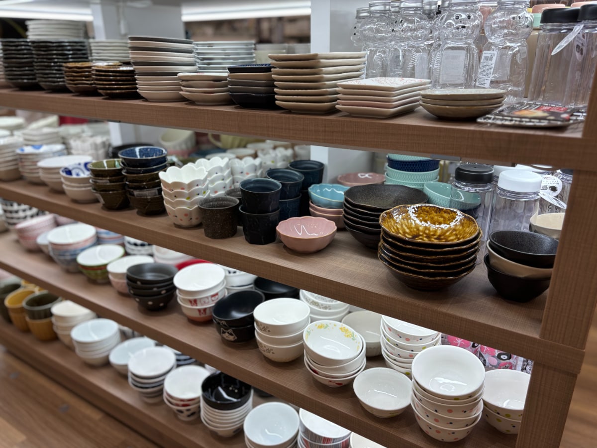 セリアのおすすめ食器10選!おしゃれ&かわいい商品が勢ぞろい♡