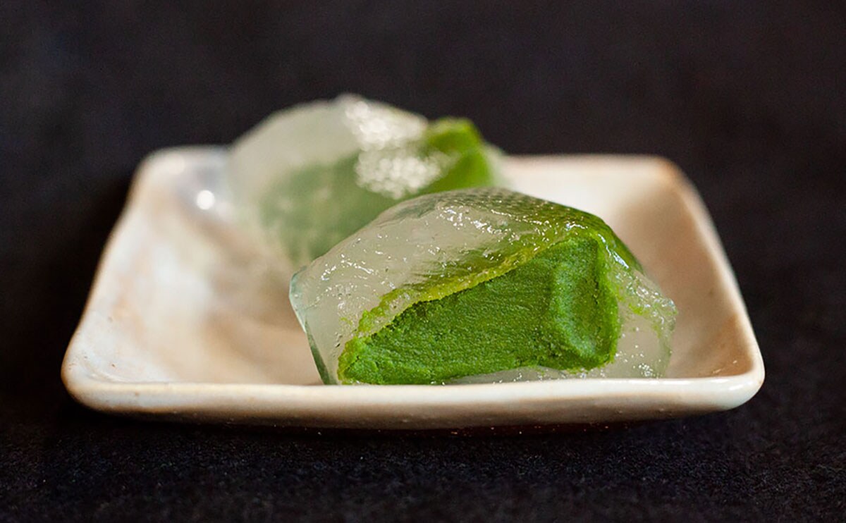 クリアでとぅるとぅる。見た目が“夏”の【セブン】スイーツ