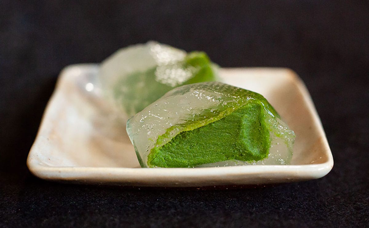 クリアでとぅるとぅる。見た目が“夏”の【セブン】スイーツ