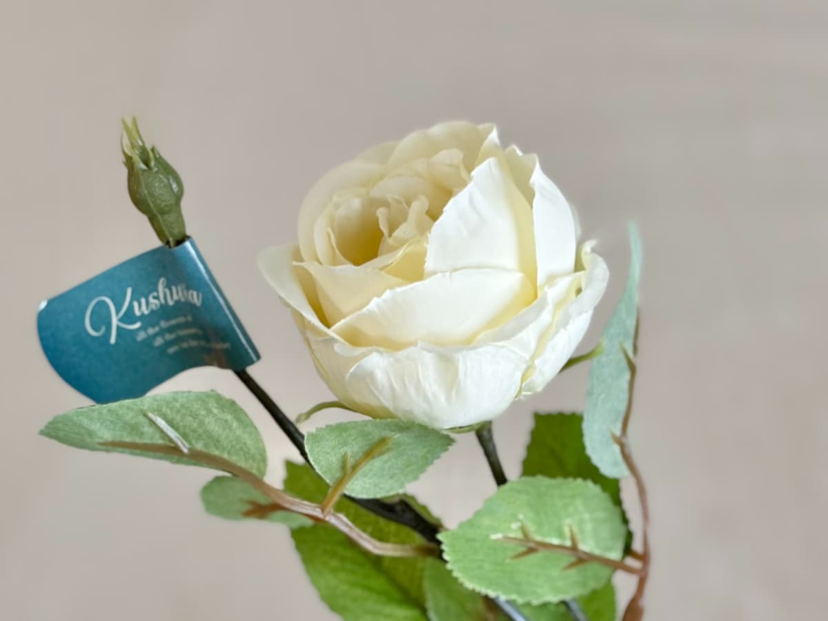 セリアのおすすめ造花10選!高見えでインテリアにもぴったり