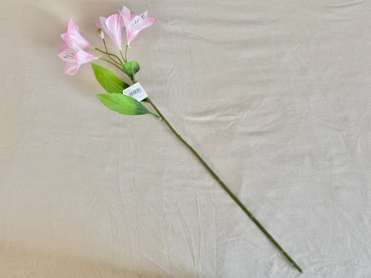 セリアのおすすめ造花10選!高見えでインテリアにもぴったり