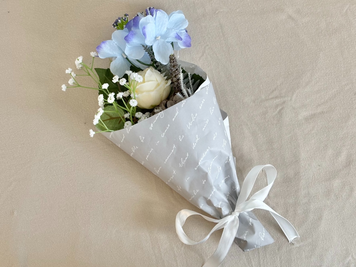 セリアのおすすめ造花10選！高見えでインテリアにもぴったり