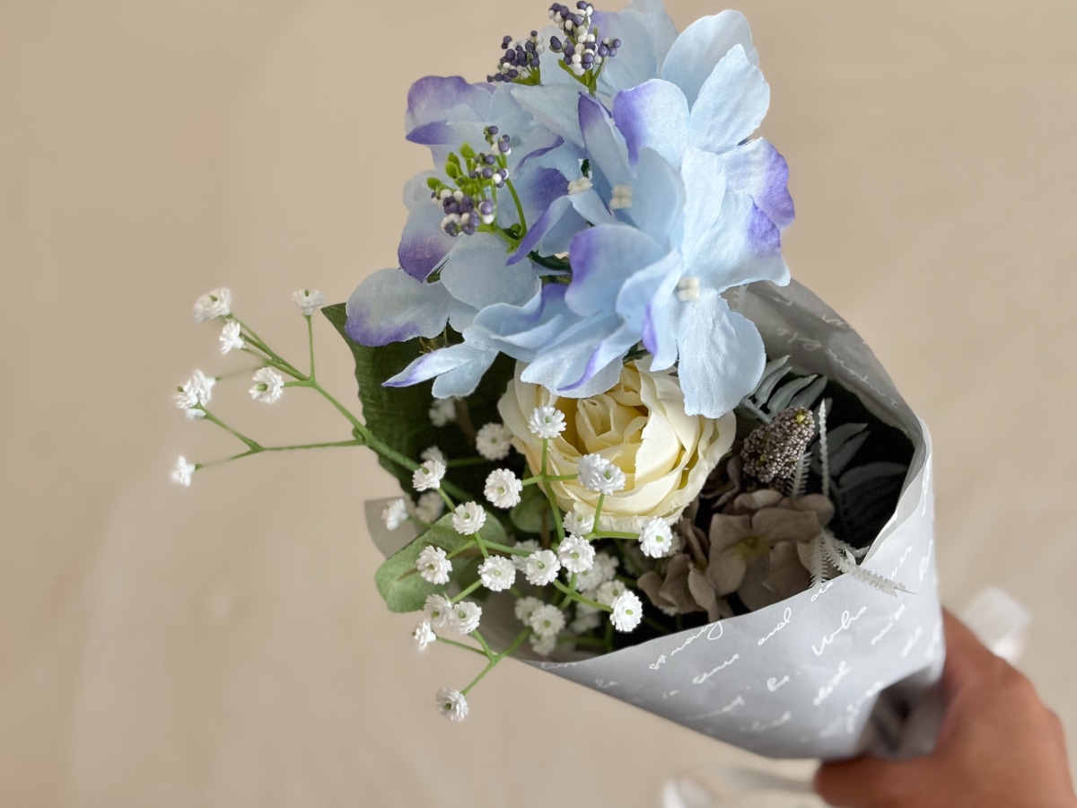 セリアのおすすめ造花10選！高見えでインテリアにもぴったり