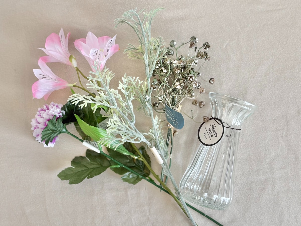 セリアのおすすめ造花10選！高見えでインテリアにもぴったり